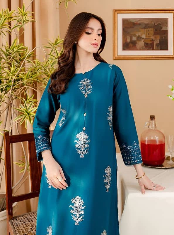 women's stitched embroidered dress 2