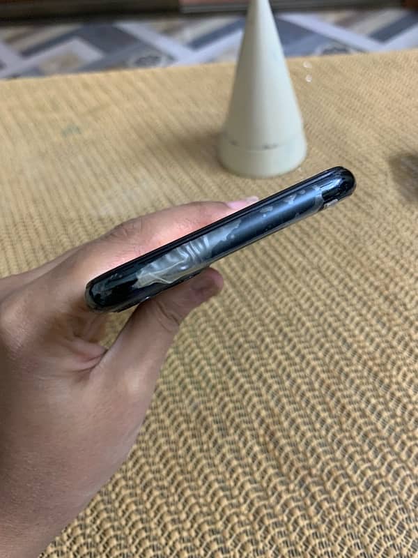 iphone 11 pro max | 512 gb | PTA approve 4