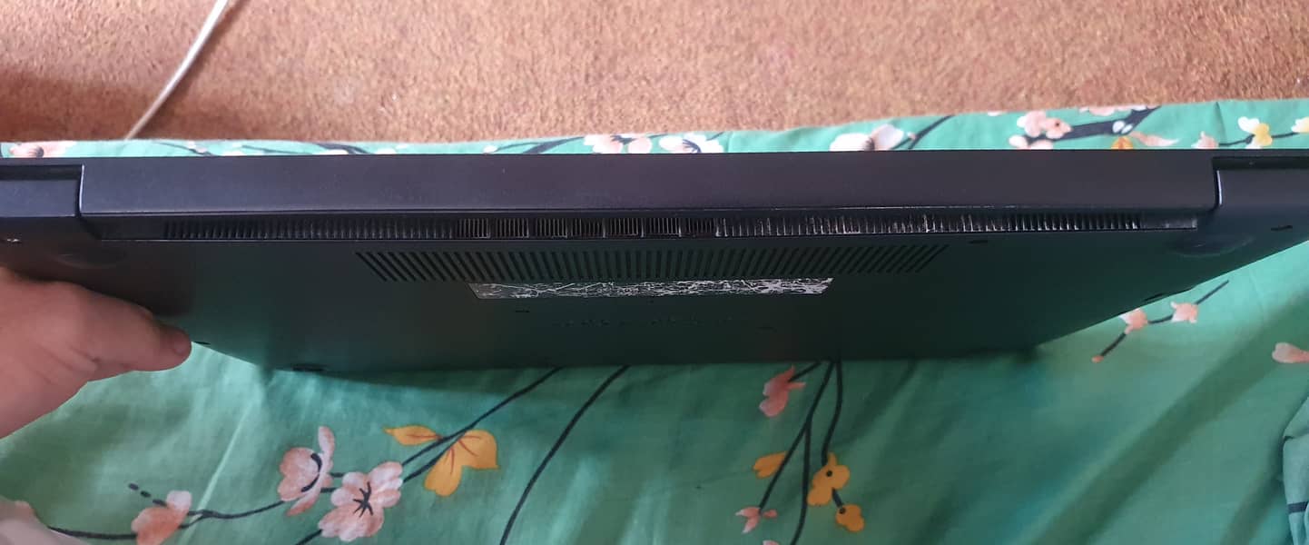 Dell Inspiron 15 3585, Ryzen 3 2200u, Radeon Vega 3, 8GB RAM 2