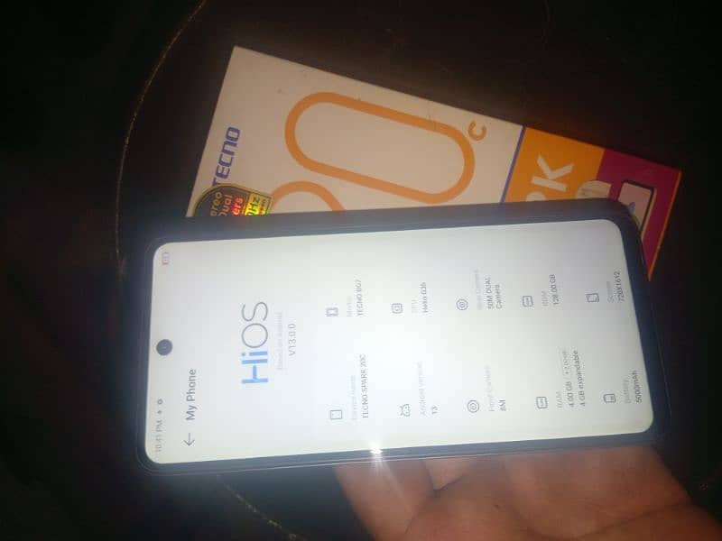 spark 20c Tecno 4/128 gb Wala 4 month warranty ha call complete i 8