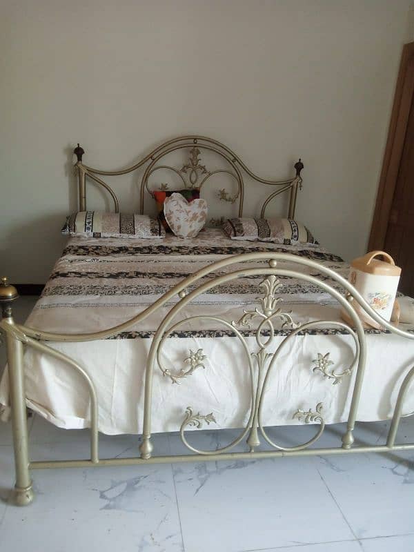 Iron bed set with 2 site table and mattress 0