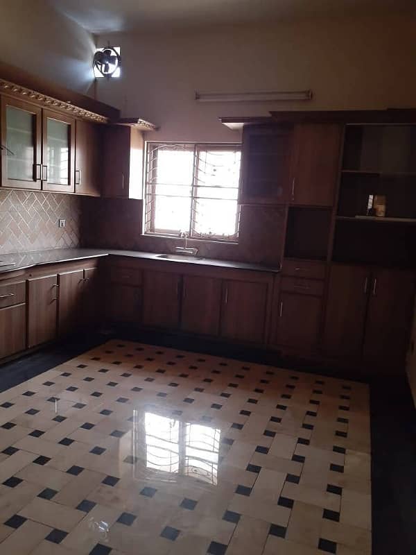 1 Kanal Superb 3 Bed Upper Portion In Wapda Town D-2 block 12