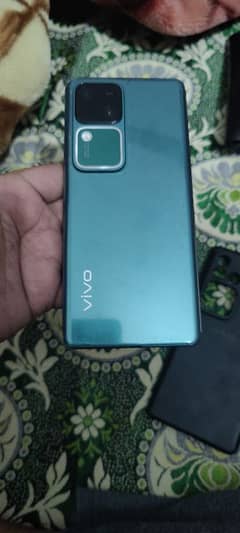 vivo v30 condition 10/10 with charger and box 8 month warranty 12/256