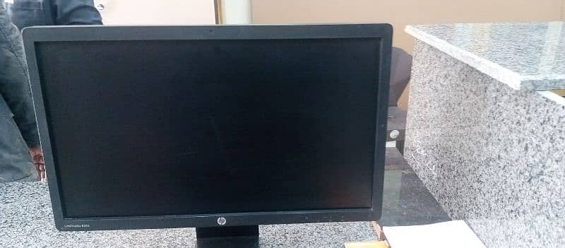 monitor 2