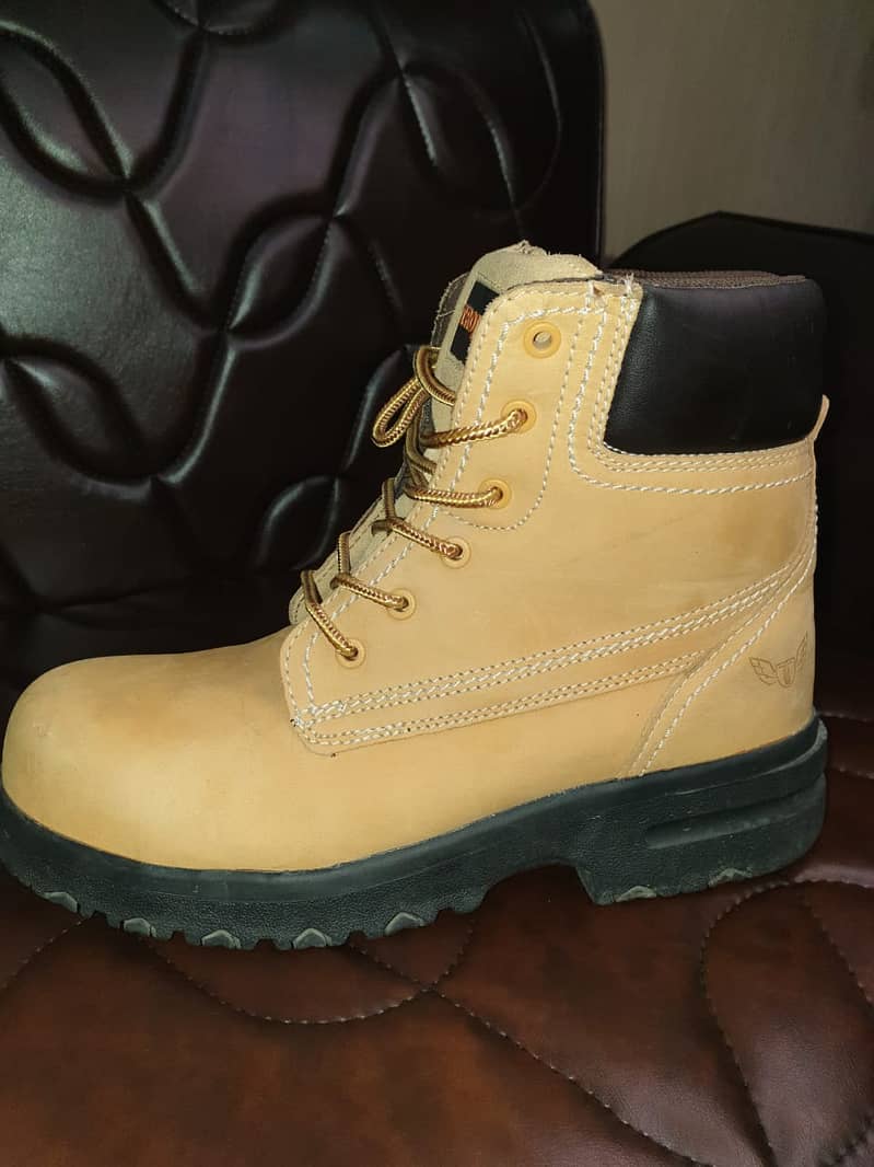 TROJAN MENS BOOTS LIGHT TAN/BROWN COLOR COMES FROM UNITED KINGDOM 9