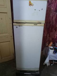 Dawlance Fridge for Sales