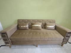 5 seater sofa set with wooden table