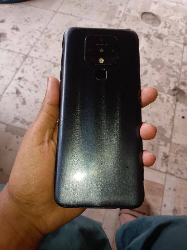 Tecno camon 16se 6