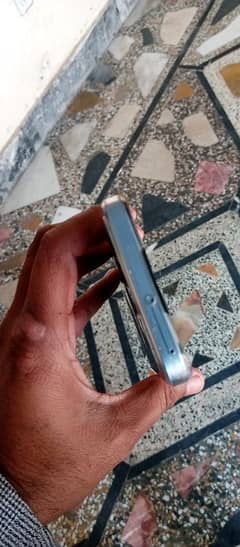 selling Honor 6xa 4GB 128Gb with box