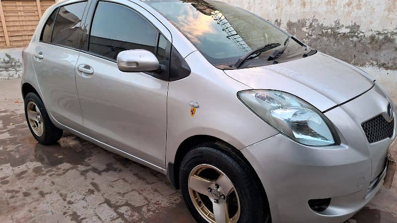 Toyota Vitz 2007 2