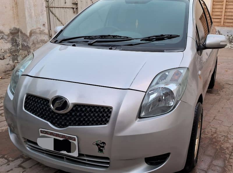 Toyota Vitz 2007 3