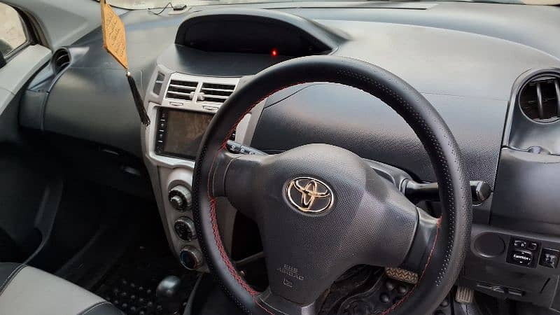 Toyota Vitz 2007 8