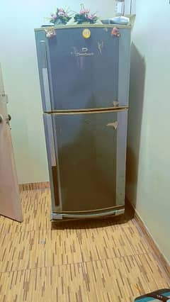 dawlance fridge