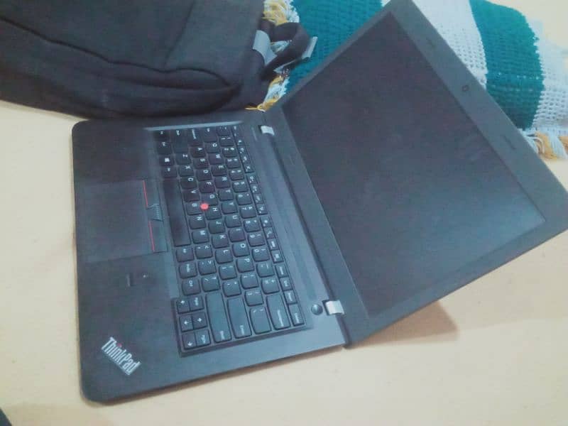 Lenovo E60 1