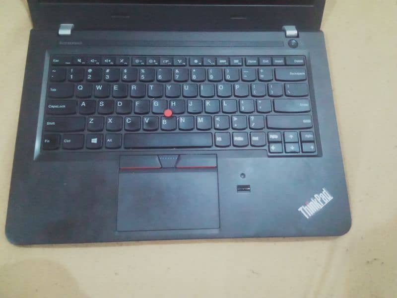 Lenovo E60 4