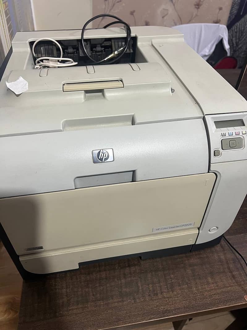 HP Colour Laserjet CP2025 Printer 1