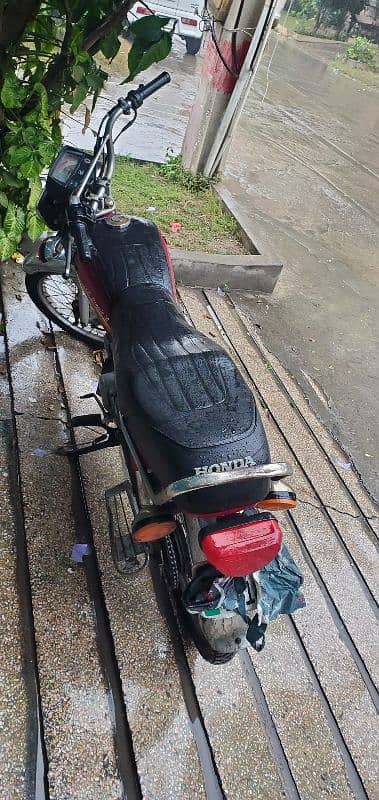 Honda 70cc in original condition. . 8