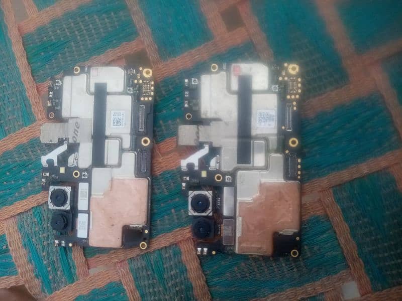 Oppo A3S mother boards 0