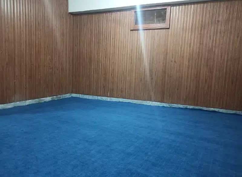 2Room Flat Available for rent Good for Office Setup and male staf residence n Commercial purpose etc 2