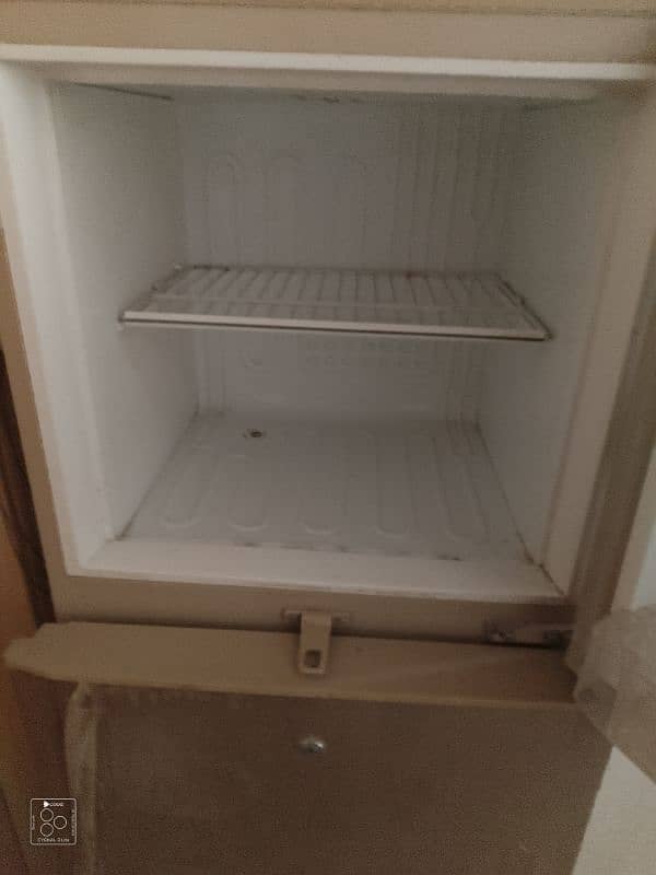 Refrigerator for sale 2