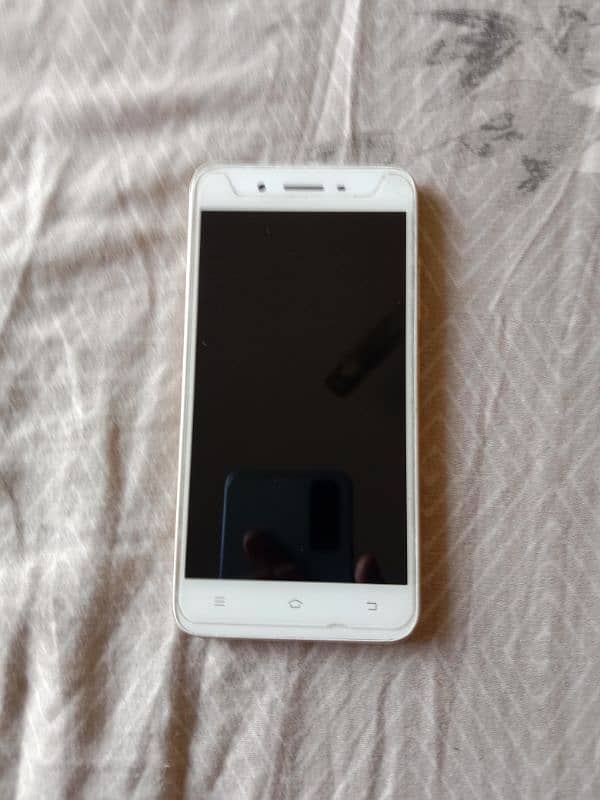 vivo y53i with box in very good condition 5