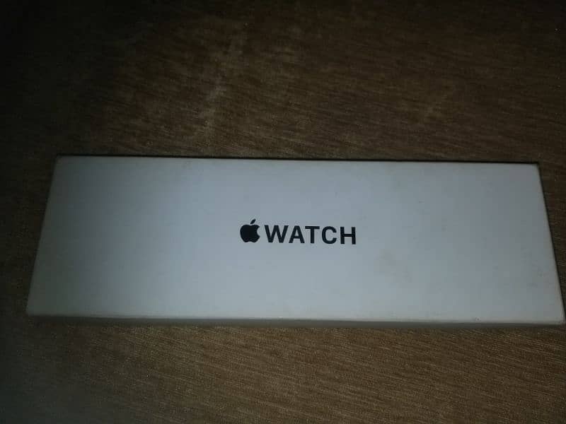 apple watch SE  gen 2 44mm 3