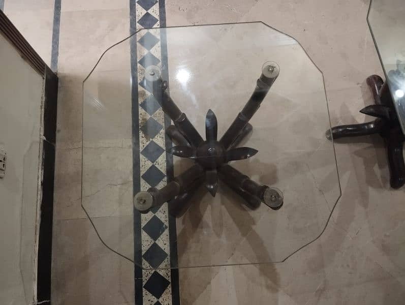 Modern design Glass centre table for sale with two sides 0