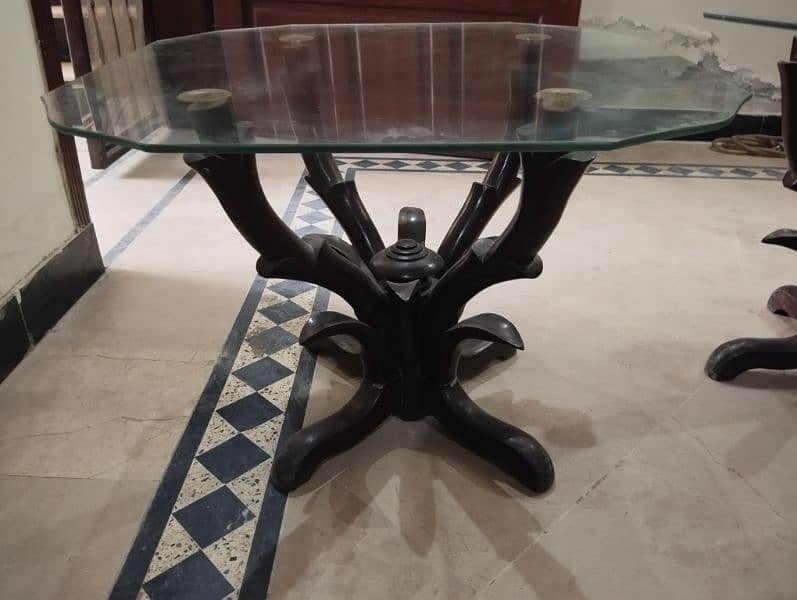 Modern design Glass centre table for sale with two sides 1