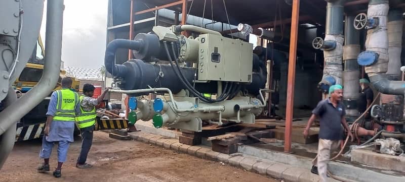 450 Ton Trane Water cooled chiller for sale genuine condition 0