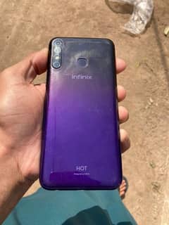 infinix hot 8 /4 64/ diba charge bi he  /my watsup number/03461802884