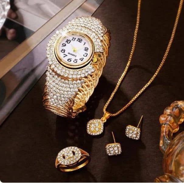 Luxury Diamond Women's Watch And Jewelry Set 0