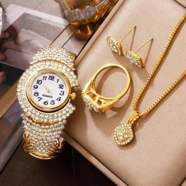 Luxury Diamond Women's Watch And Jewelry Set 1