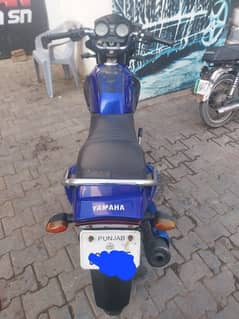 Yamaha YBR esd