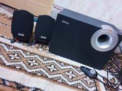 edifier amplifier with speaker