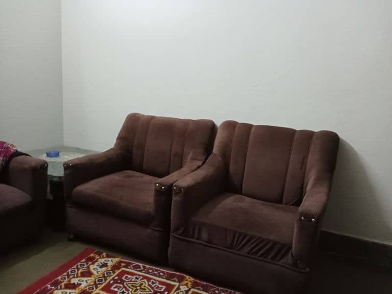 5 seater sofa 0