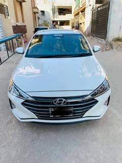 Hyundai Elantra 2021