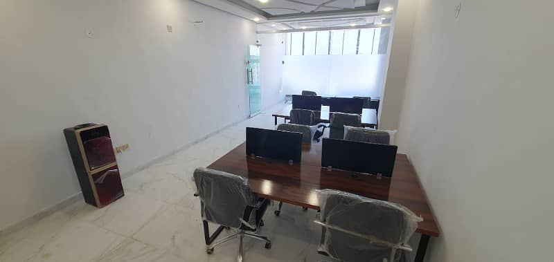 FURNISHED OFFICE FOR RENT AT MAIN MUNAWAR CHOWRANGI 3