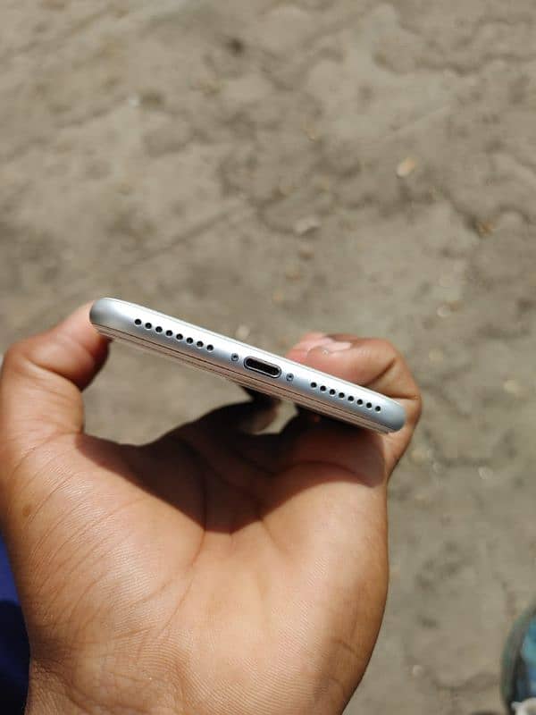 i phone 8 plus PTA approved scratch less condition 2