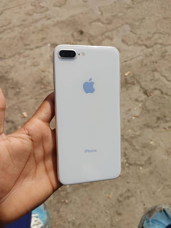 i phone 8 plus PTA approved scratch less condition 6