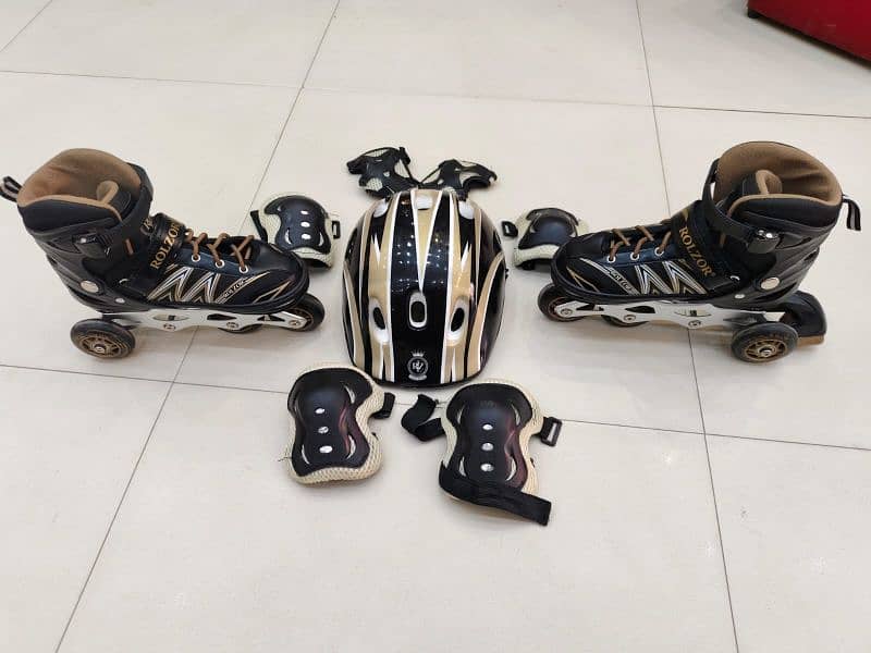 Rolzor 2in1 skates 1