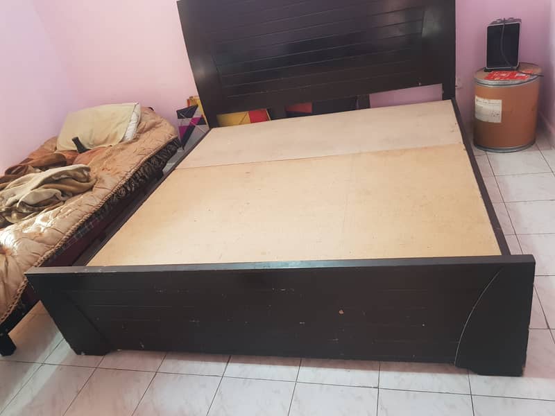 king size bed for sale in cheap price 6