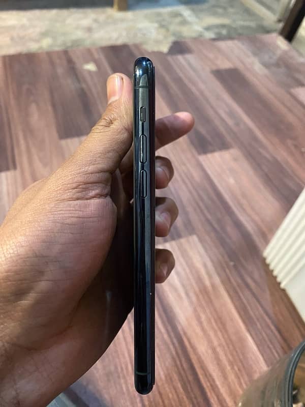 iPhone 11 Pro non pta 64gb exchange possiable 3