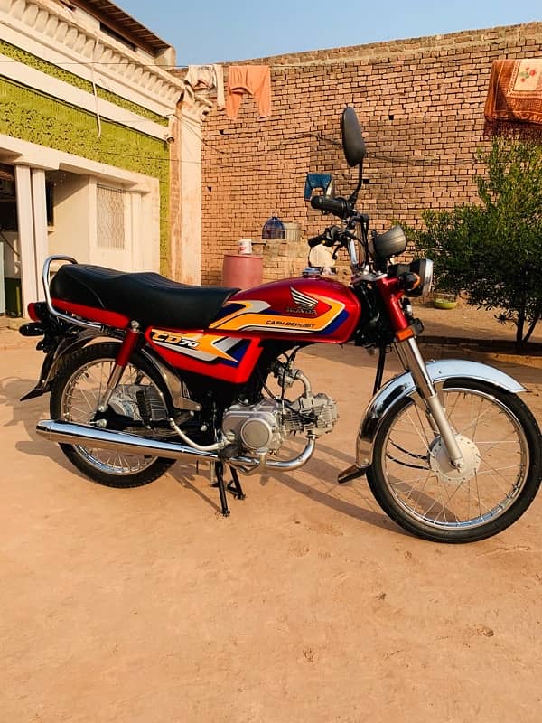 Honda cd 70 model 2025 1100 meter run Lush condition kohat Farm 2