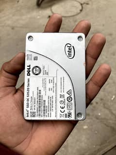 Intel SSD DC S3520  120GB