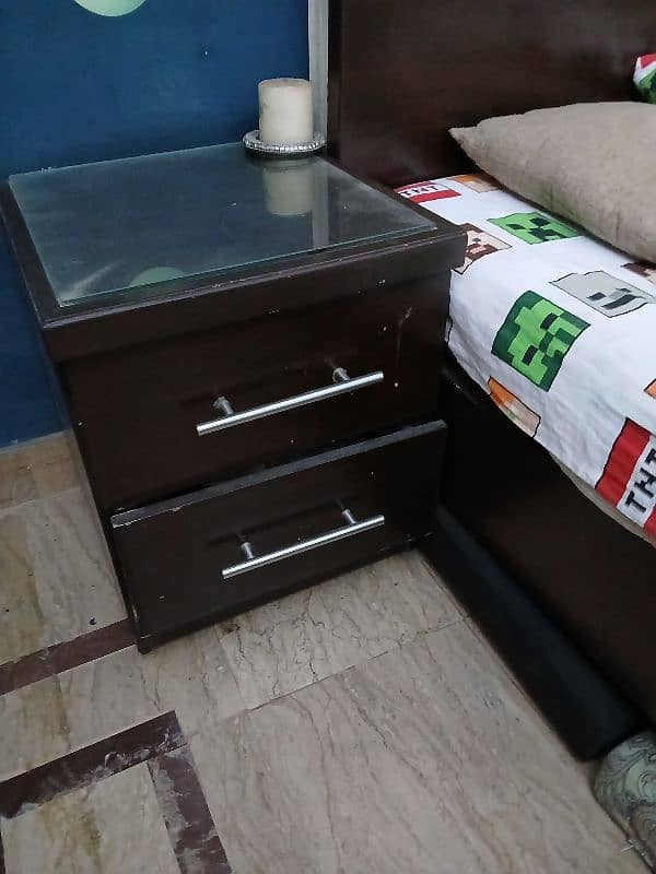 Bed set and side tables with mattress for sale 1