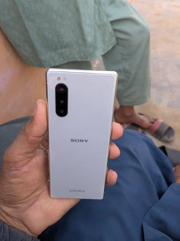 Sony Xperia 5 1