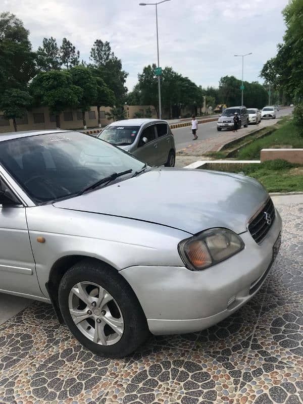 Suzuki Baleno 2002 12