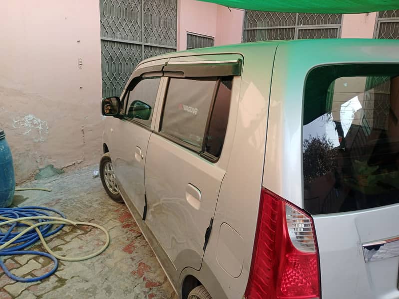 Suzuki Wagon R 2019 8