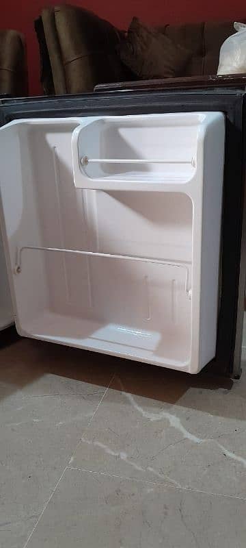 Gaba National Room Size Refrigerator 3