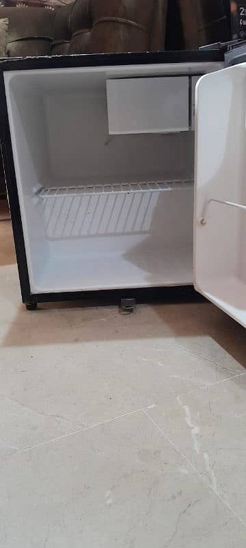 Gaba National Room Size Refrigerator 4